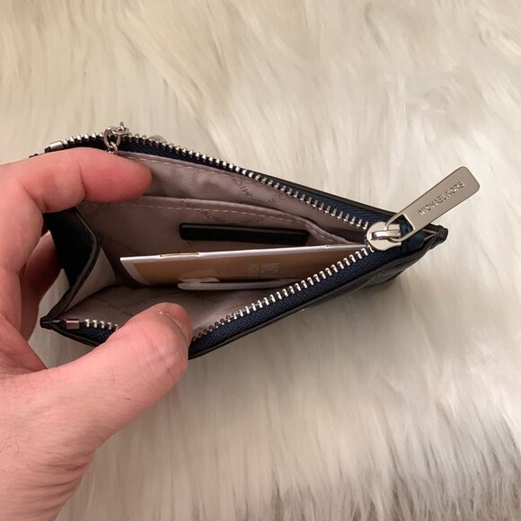 MICHAEL KORS Checkered Quilted Leather Coin Card Key Case in Navy - Picture 3 of 3